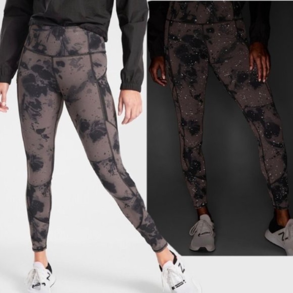 ATHLETA Rainier Reflective Tights - Powerlift Size Small